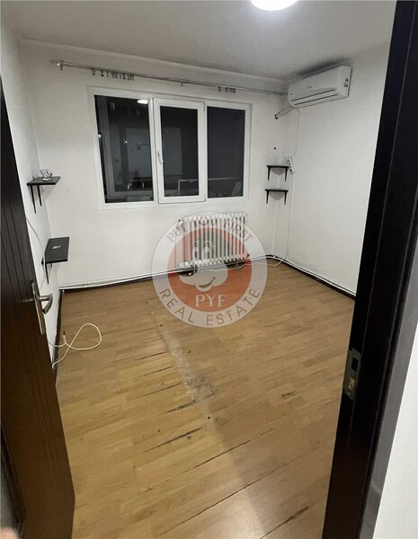 Piata Rahova | 4 camere | Semidec | 95mp | B12256